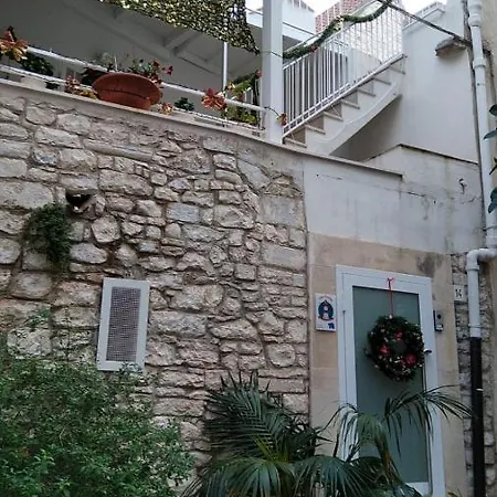 Ilfarodelmediterraneo Апартаменты Джовинаццо