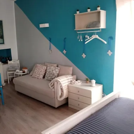 Ilfarodelmediterraneo Апартаменты Джовинаццо